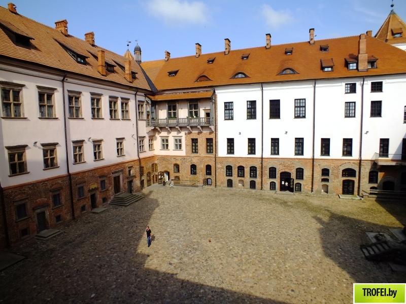 Мирский замок